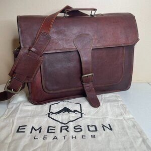 Emerson Leather Distressed Perry Messenger Bag 18"